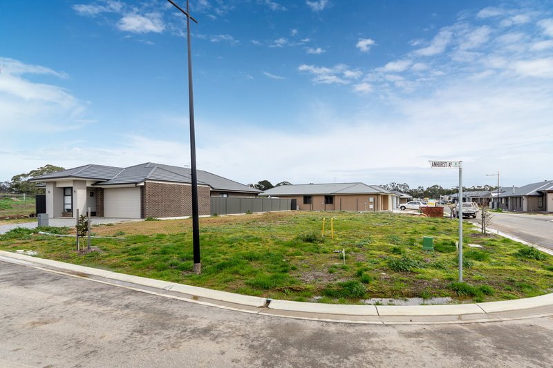 Photo - 2 Amhurst Avenue, Mount Barker SA 5251 - Image 4