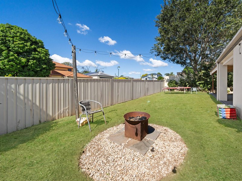 Photo - 2 Amie Place, Raceview QLD 4305 - Image 17