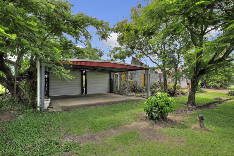 Photo - 2 Andreassen Street, Thabeban QLD 4670 - Image 23