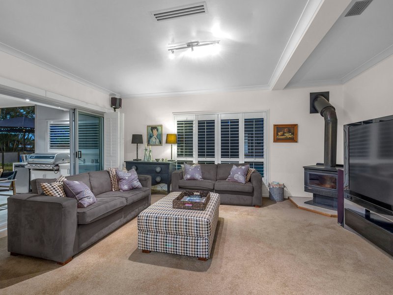 Photo - 2 Andress Street, Mcdowall QLD 4053 - Image 11