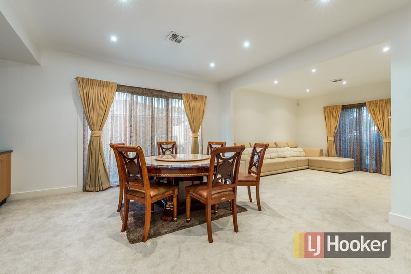 Photo - 2 Andrew Court, Rowville VIC 3178 - Image 3