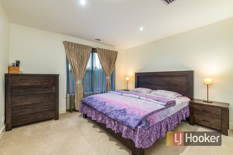 Photo - 2 Andrew Court, Rowville VIC 3178 - Image 9