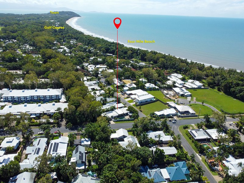 Photo - 2 Andrews Close, Port Douglas QLD 4877 - Image 6