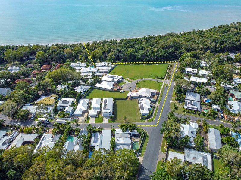 Photo - 2 Andrews Close, Port Douglas QLD 4877 - Image 18