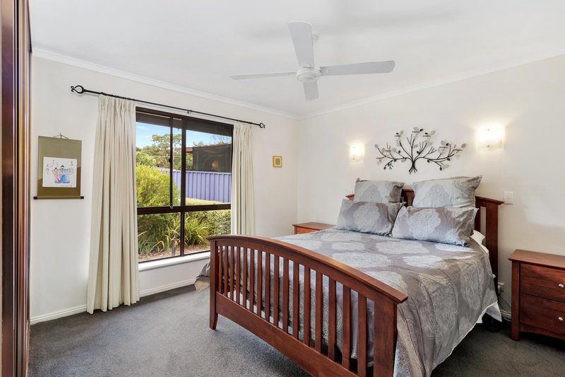 Photo - 2 Anita Court, Aberfoyle Park SA 5159 - Image 6