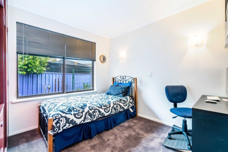 Photo - 2 Anita Court, Aberfoyle Park SA 5159 - Image 8