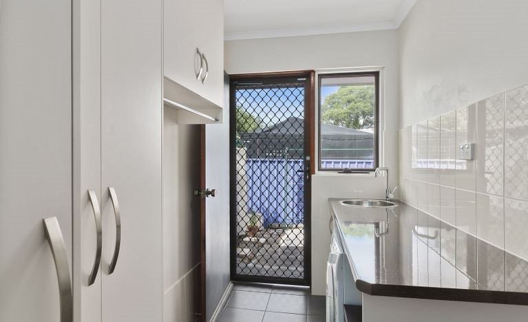 Photo - 2 Anita Court, Aberfoyle Park SA 5159 - Image 13