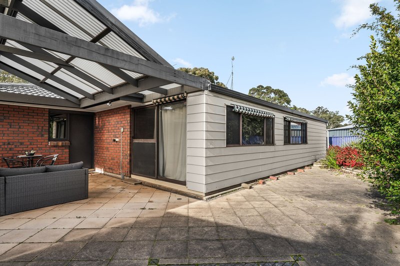 Photo - 2 Anita Court, Aberfoyle Park SA 5159 - Image 15