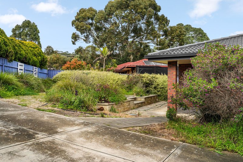 Photo - 2 Anita Court, Aberfoyle Park SA 5159 - Image 17