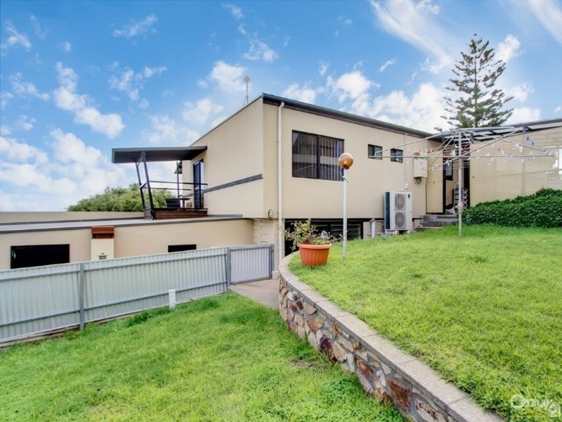 Photo - 2 Ann Street, Seaview Downs SA 5049 - Image 24