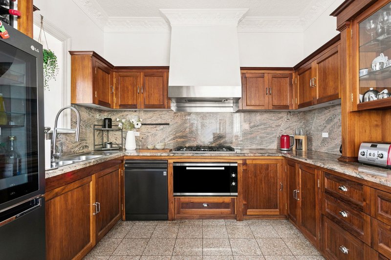 Photo - 2 Annesley Street, Leichhardt NSW 2040 - Image 6
