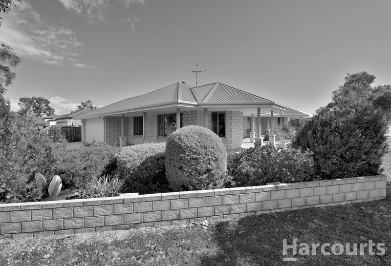 2 Annie Place, Coodanup WA 6210