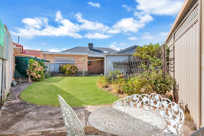 Photo - 2 Ansett Avenue, Netley SA 5037 - Image 14