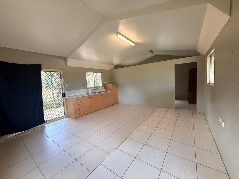 Photo - 2 Anthonys Road, Walloon QLD 4306 - Image 30