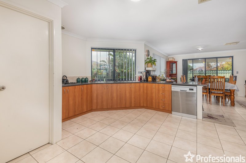 Photo - 2 Aparri Way, Port Kennedy WA 6172 - Image 6