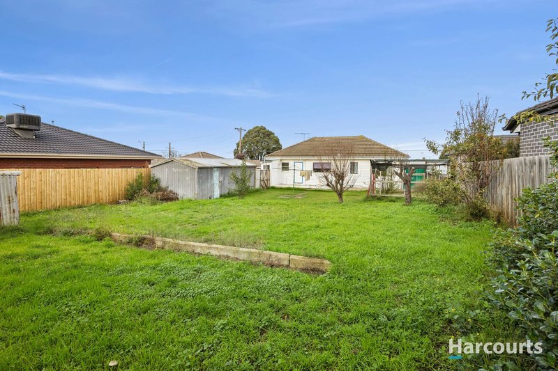 Photo - 2 Apex Avenue, Belmont VIC 3216 - Image 10