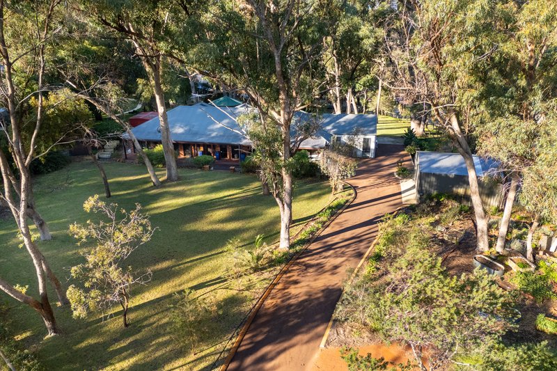 Photo - 2 Archer Close, Baldivis WA 6171 - Image 1