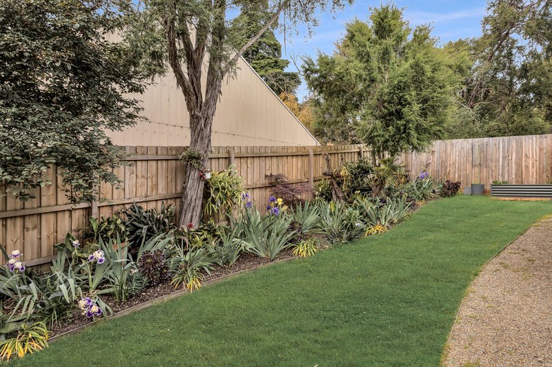 Photo - 2 Archer Place, Woori Yallock VIC 3139 - Image 17