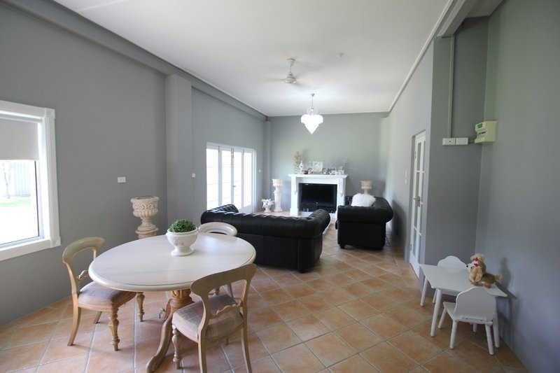 Photo - 2 Ardrossan St , Ingham QLD 4850 - Image 3