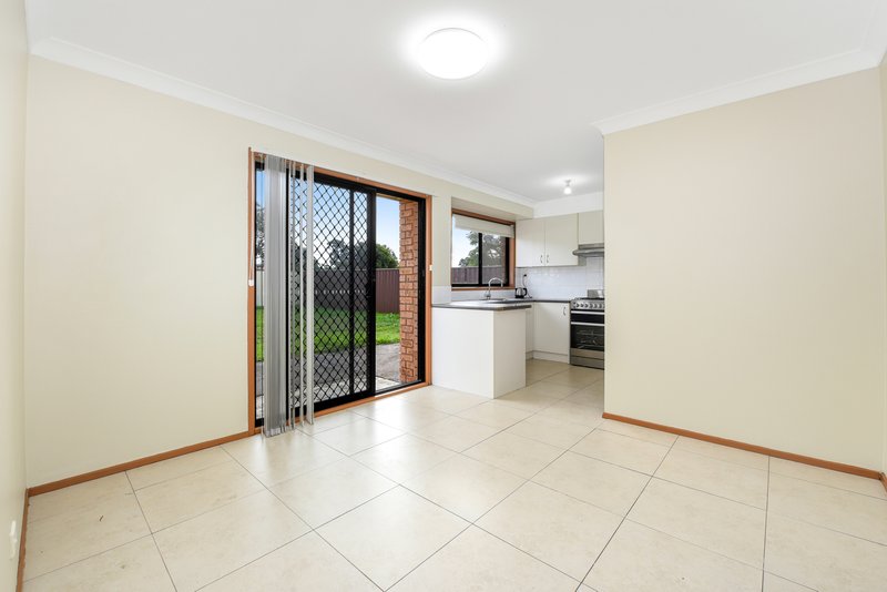 Photo - 2 Arelene Place, Plumpton NSW 2761 - Image 8