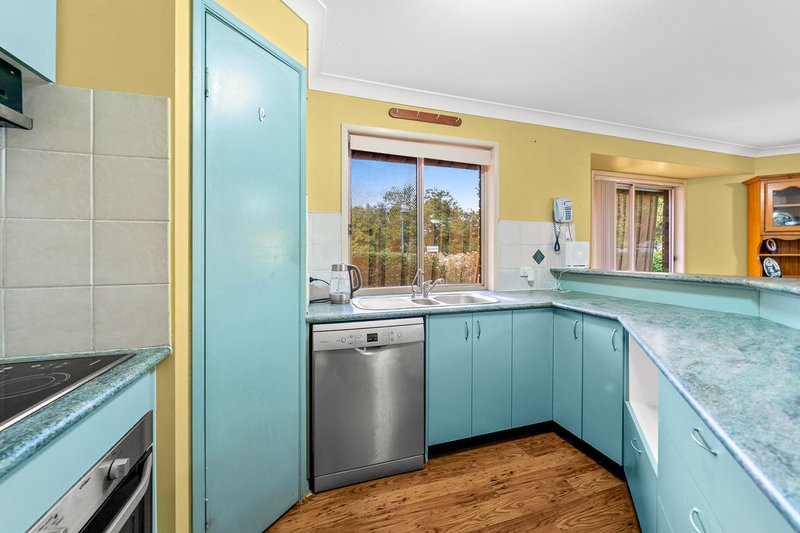 Photo - 2 Argyle Place, Forest Lake QLD 4078 - Image 9