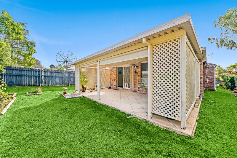 Photo - 2 Argyle Place, Forest Lake QLD 4078 - Image 17