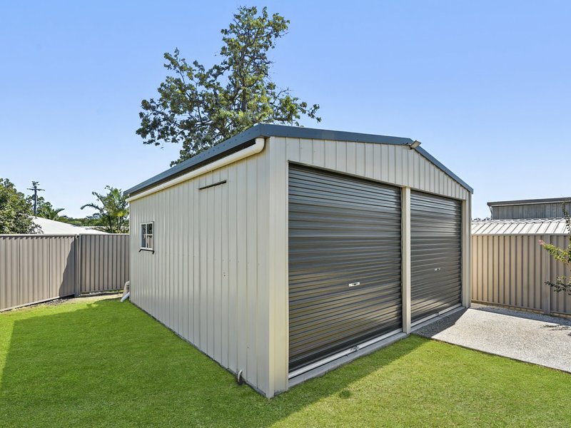 Photo - 2 Armelie Court, Ningi QLD 4511 - Image 15