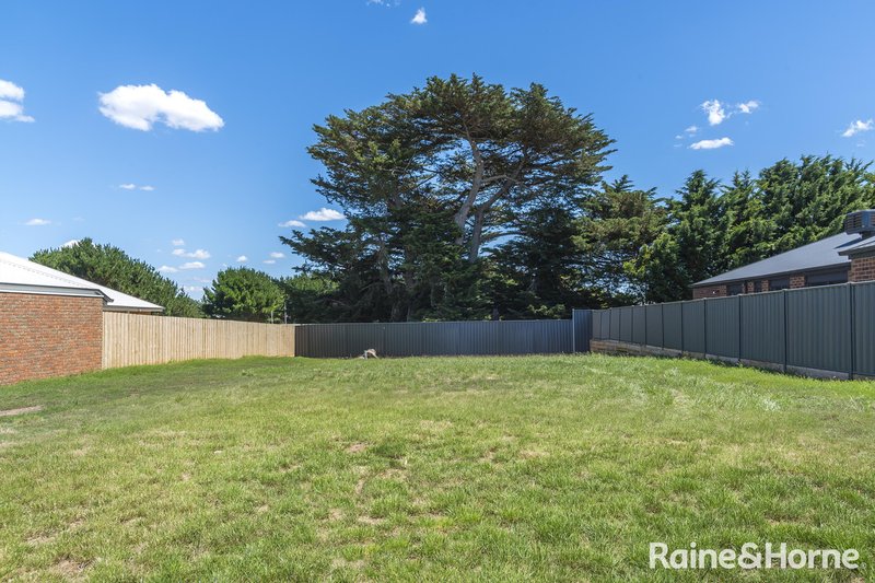 2 Armstrong Court, Kyneton VIC 3444