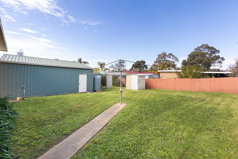 Photo - 2 Arnold Street, Junee NSW 2663 - Image 12