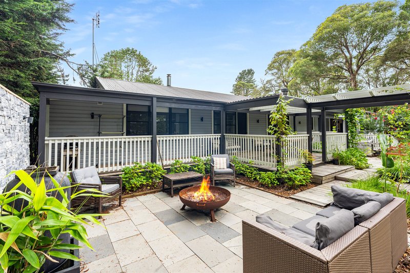 Photo - 2 Ashgrove Place, Bundanoon NSW 2578 - Image 11