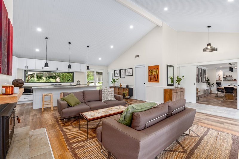 Photo - 2 Ashgrove Place, Bundanoon NSW 2578 - Image 16