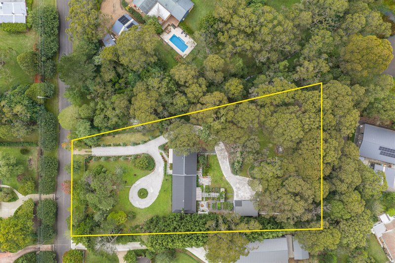 Photo - 2 Ashgrove Place, Bundanoon NSW 2578 - Image 18