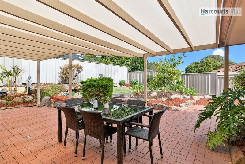 Photo - 2 Aurora Street, Hallett Cove SA 5158 - Image 18