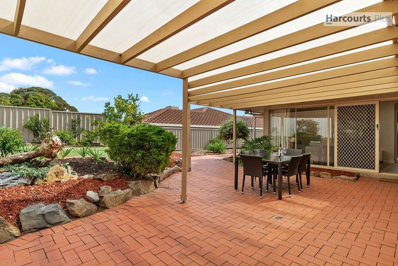 Photo - 2 Aurora Street, Hallett Cove SA 5158 - Image 19