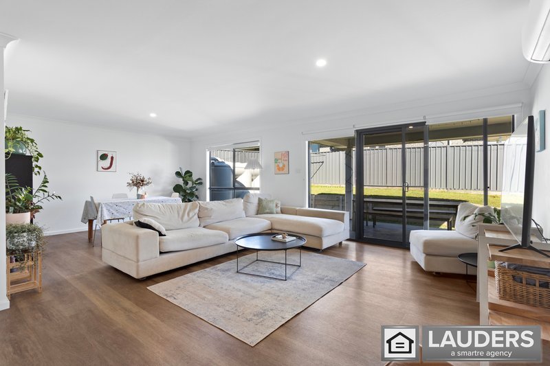 Photo - 2 Auvergne Way, Old Bar NSW 2430 - Image 2