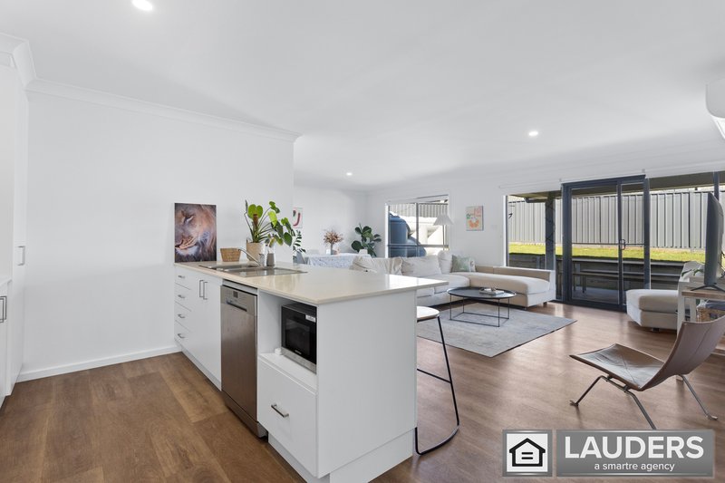 Photo - 2 Auvergne Way, Old Bar NSW 2430 - Image 5