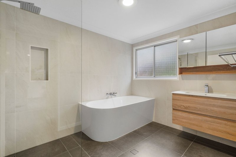 Photo - 2 Avens Court, Tamborine Mountain QLD 4272 - Image 9