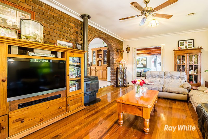 Photo - 2 Averne Street, Cranbourne VIC 3977 - Image 10