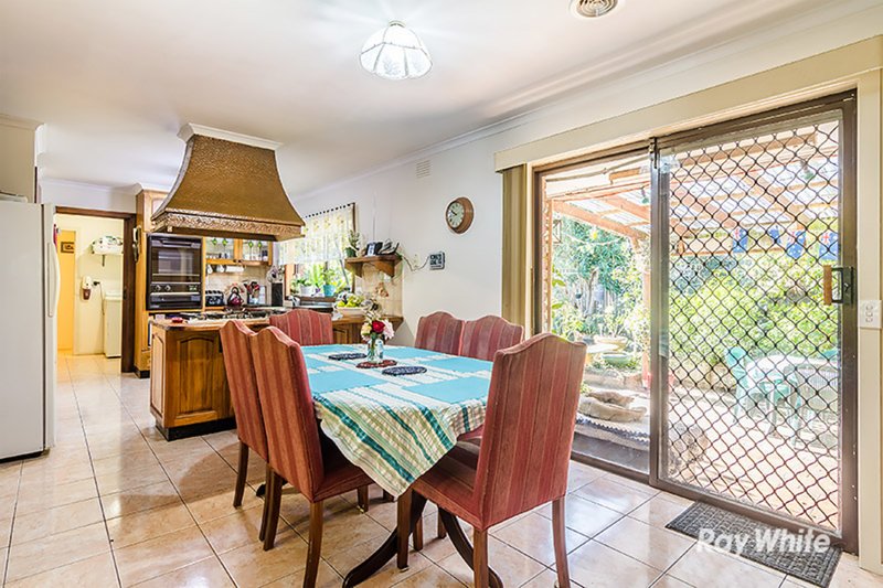 Photo - 2 Averne Street, Cranbourne VIC 3977 - Image 15