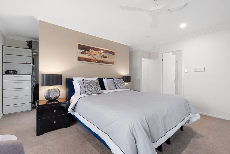 Photo - 2 Avonlea Street, Murrumba Downs QLD 4503 - Image 11