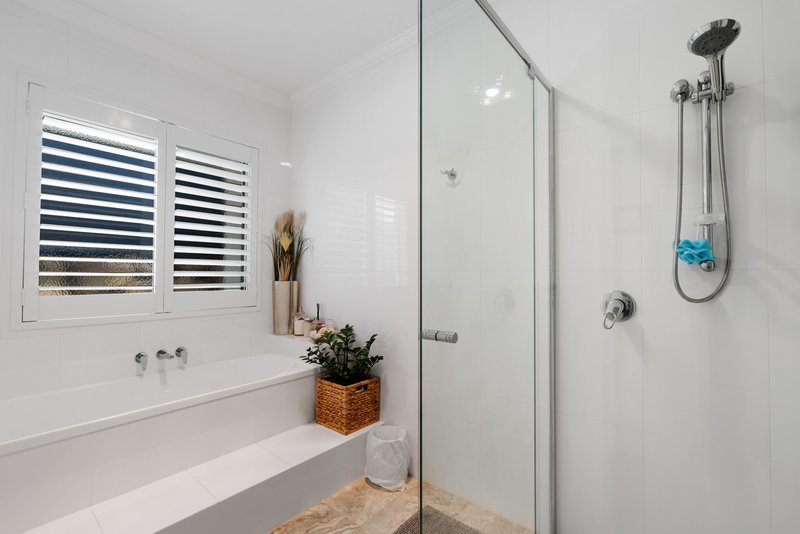 Photo - 2 Avonlea Street, Murrumba Downs QLD 4503 - Image 19