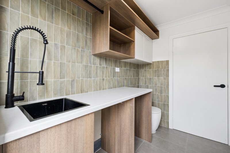 Photo - 2 Avro Place, Raby NSW 2566 - Image 9