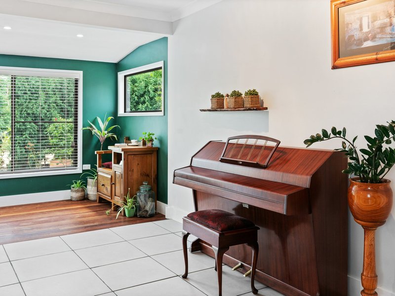 Photo - 2 Bailey Street, Brightwaters NSW 2264 - Image 5
