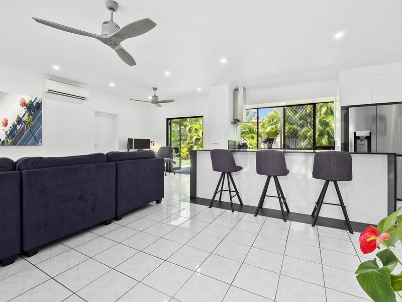 Photo - 2 Baines Street, Clifton Beach QLD 4879 - Image 3