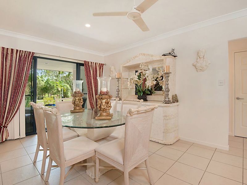 Photo - 2 Baker Finch Place, Twin Waters QLD 4564 - Image 7