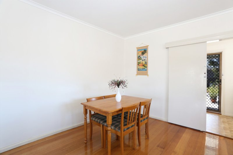 Photo - 2 Ballarat St , Lalor VIC 3075 - Image 4