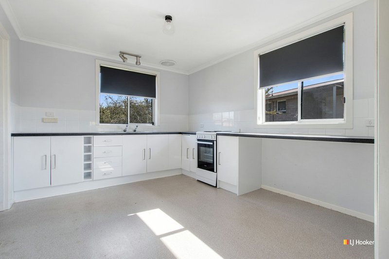 Photo - 2 Banksia Crescent, Wynyard TAS 7325 - Image 2