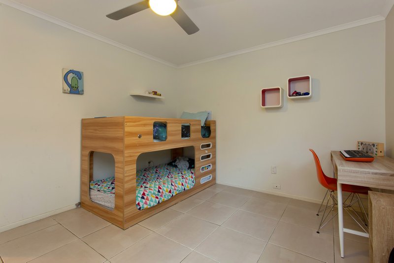 Photo - 2 Barber Road, Ferny Hills QLD 4055 - Image 8