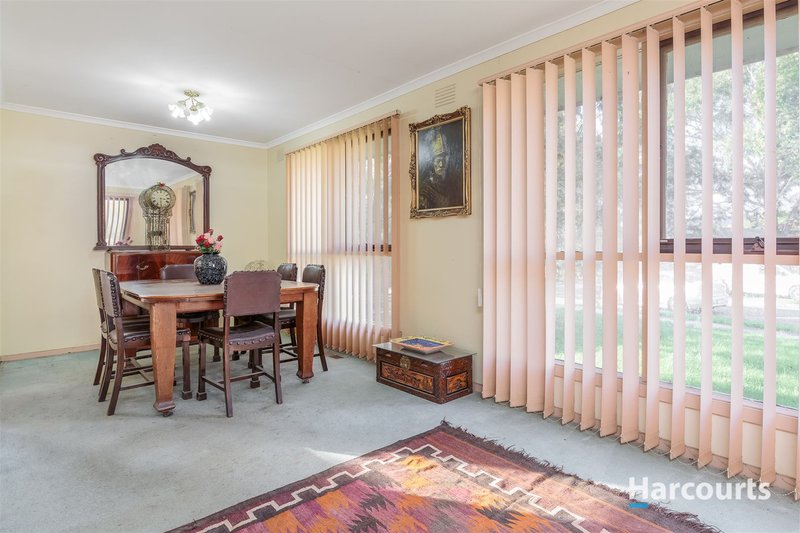 Photo - 2 Barbican Court, Rowville VIC 3178 - Image 3