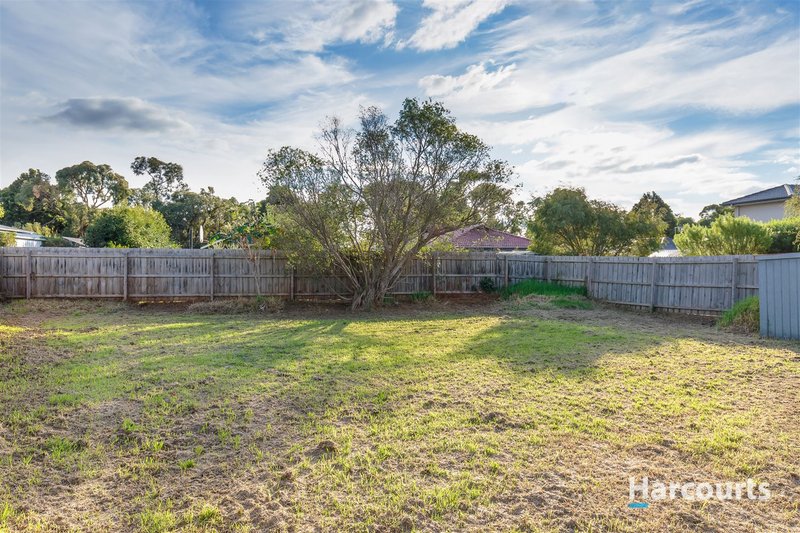 Photo - 2 Barbican Court, Rowville VIC 3178 - Image 8